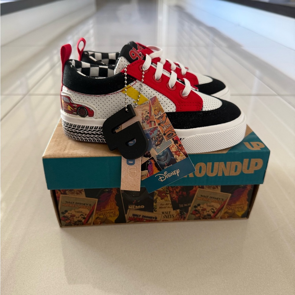 Ground Up Cars Lightning McQueen Low-Top (Toddler) Size 10 Toddler M